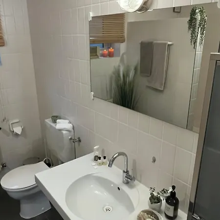 Lägenhet Privatwohnung Mit Terrasse Zum Relaxen *